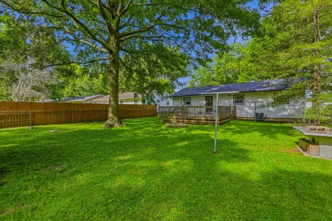 Exterior - 120 Adams St, Centralia, MO 65240 photo 4 of 11