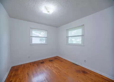 Bedroom - 120 Adams St, Centralia, MO 65240 photo 4 of 7