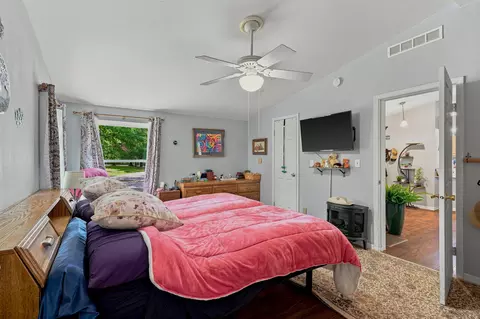 Bedroom - 1197 Highway Oo, Morrison, MO 65061 photo 5 of 6