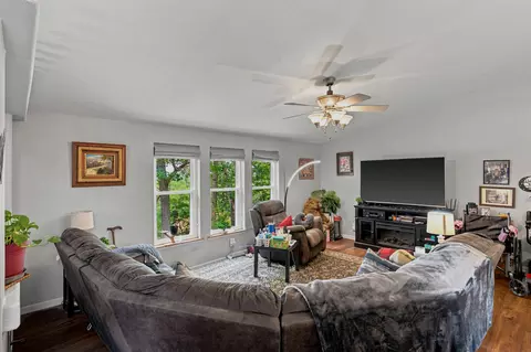 Living - 1197 Highway Oo, Morrison, MO 65061 photo 3 of 4