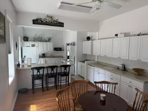 403 E Mcdowell St, Sturgeon, MO 65284 photo 6