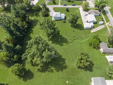 View/Area - 407 W Proctor St, Sturgeon, MO 65284 photo 3 of 3