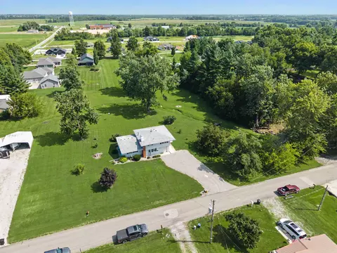 View/Area - 407 W Proctor St, Sturgeon, MO 65284 photo 2 of 3