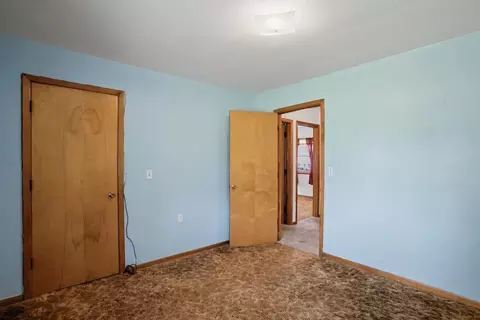 Bedroom - 407 W Proctor St, Sturgeon, MO 65284 photo 8 of 8