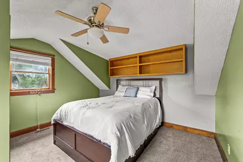 Bedroom - 201 E Harrison St, Auxvasse, MO 65231 photo 7 of 8