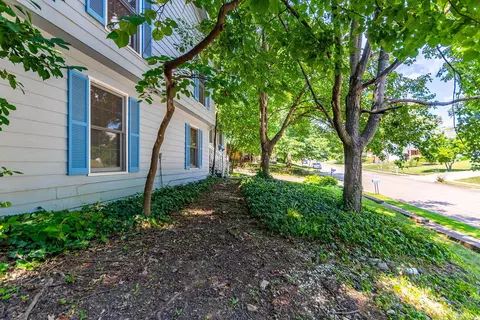 Exterior - 409 Cedar Ln, Columbia, MO 65201 photo 5 of 9