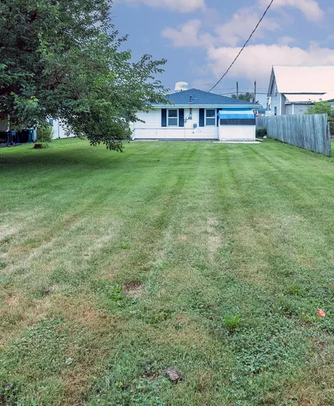 Exterior - 317 Farror St, Moberly, MO 65270 photo 4 of 4