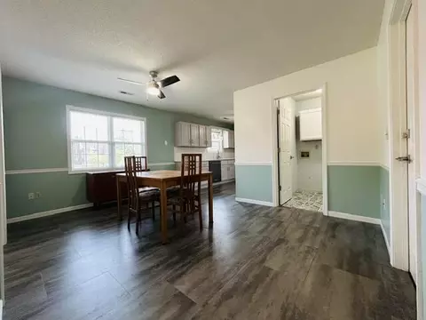 Dining - 914 West Ave, Fulton, MO 65251 photo 1 of 2