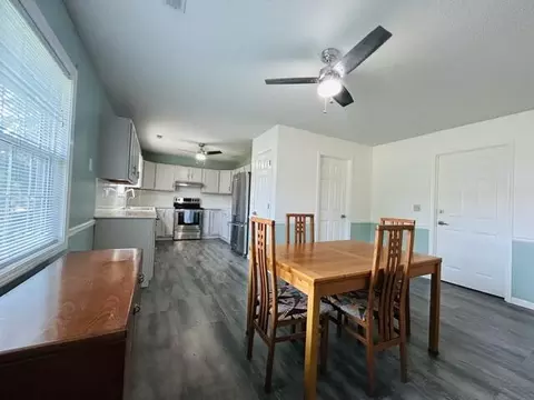 Dining - 914 West Ave, Fulton, MO 65251 photo 2 of 2