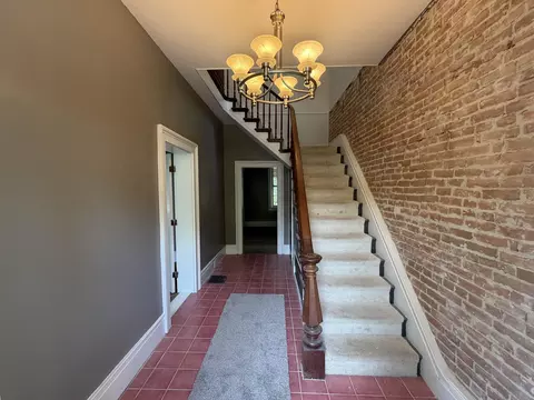 Entry Way - 614 Howard St, Glasgow, MO 65254 photo 1 of 4