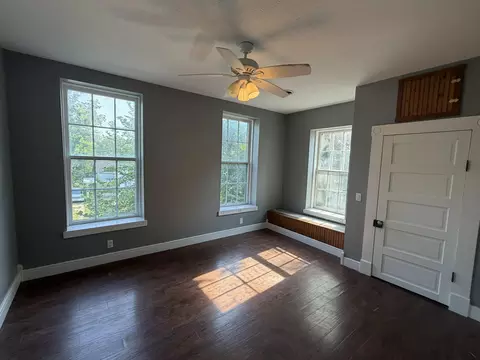 Bedroom - 614 Howard St, Glasgow, MO 65254 photo 3 of 4