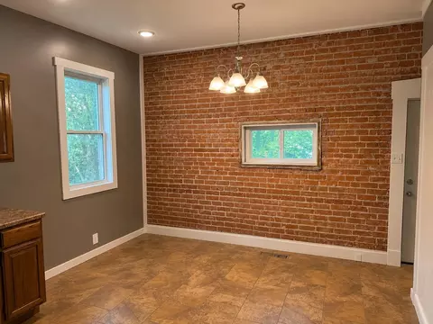 Dining - 614 Howard St, Glasgow, MO 65254 photo 1 of 1