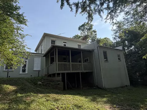 Exterior - 614 Howard St, Glasgow, MO 65254 photo 4 of 7