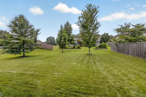 Exterior - 3901 Jungle Tree Dr, Columbia, MO 65202 photo 6 of 6