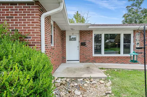 Exterior - 6 E Reed St, Fulton, MO 65251 photo 3 of 9