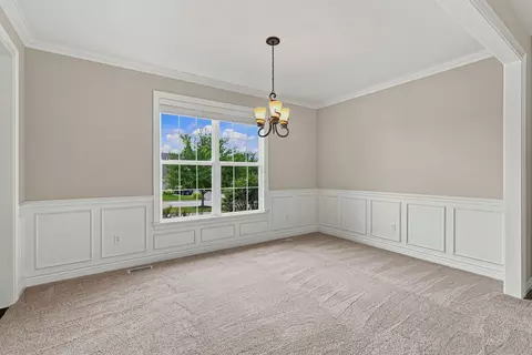 Living - 4110 Frontgate Dr, Columbia, MO 65203 photo 1 of 10