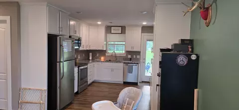 Kitchen - 123 Barkley St, Clark, MO 65243 photo 1 of 4