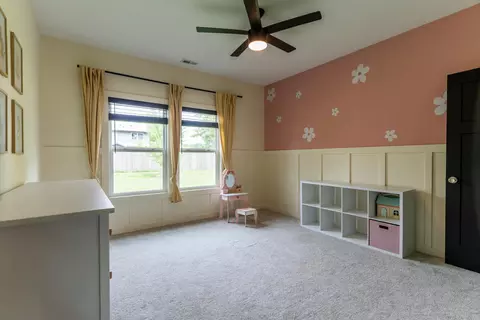 Bedroom - 2924 E Benson Rd, Sturgeon, MO 65284 photo 6 of 6