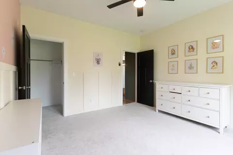 Bedroom - 2924 E Benson Rd, Sturgeon, MO 65284 photo 5 of 6