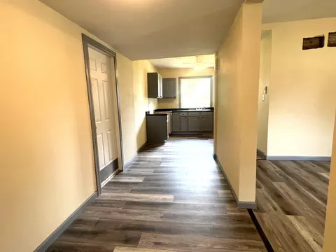 Entry Way - 400 4th St, Pilot Grove, MO 65276 photo 1 of 6