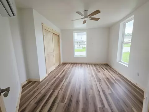 209 Salling St, Perry, MO 63462 photo 7