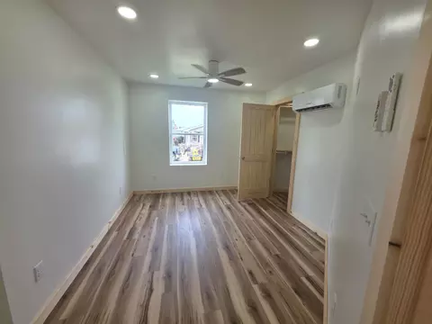 209 Salling St, Perry, MO 63462 photo 12