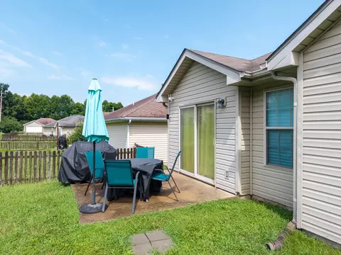 Exterior - 6 Amazon Dr, Columbia, MO 65202 photo 5 of 7