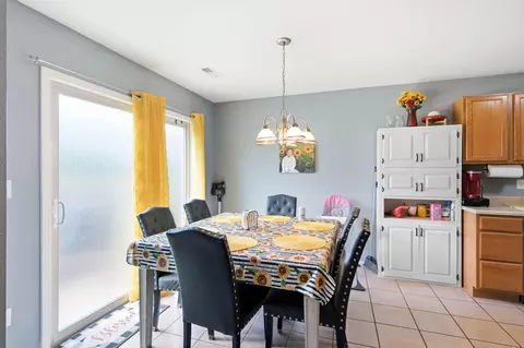 Dining - 6 Amazon Dr, Columbia, MO 65202 photo 2 of 2