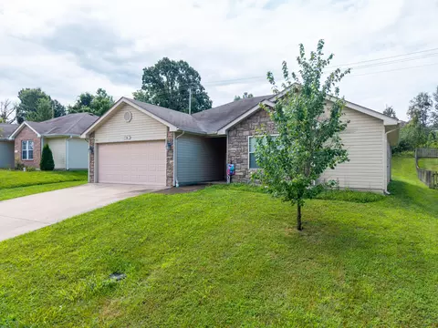 Exterior - 6 Amazon Dr, Columbia, MO 65202 photo 3 of 7