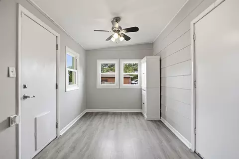 Entry Way - 4550 E Lang Dr, Columbia, MO 65202 photo 3 of 4