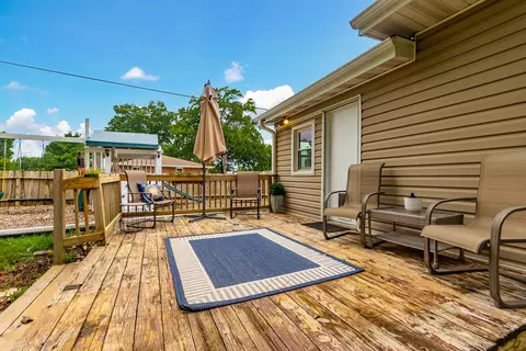 Exterior - 4550 E Lang Dr, Columbia, MO 65202 photo 5 of 9