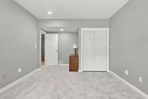 Bedroom - 4309 Champlain Ct, Columbia, MO 65203 photo 8 of 10
