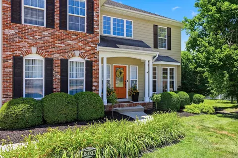 Exterior - 4309 Champlain Ct, Columbia, MO 65203 photo 2 of 14