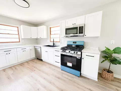 Kitchen - 1007 Sioux Dr, Fulton, MO 65251 photo 1 of 3