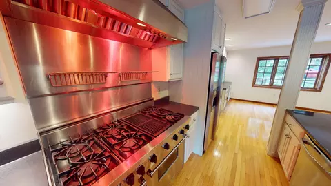 Kitchen - 1201 S Johnmeyer Ln, Columbia, MO 65203 photo 8 of 13