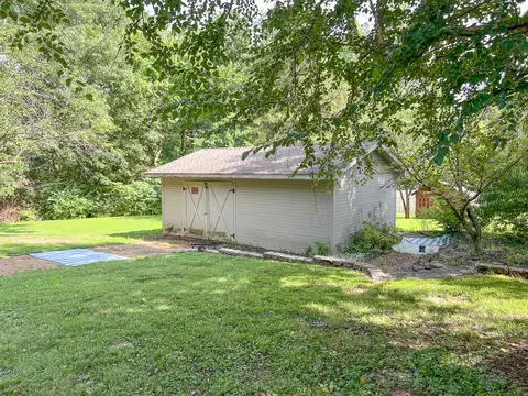 Exterior - 1201 S Johnmeyer Ln, Columbia, MO 65203 photo 5 of 5