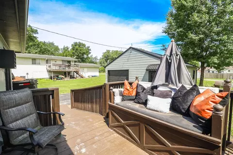 Exterior - 409 E Sedgwick St, Brookfield, MO 64628 photo 5 of 7