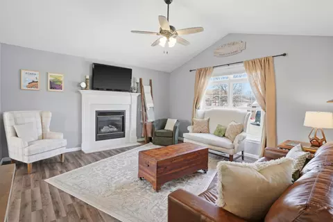 4105 Savannah Ct, Columbia, MO 65202
