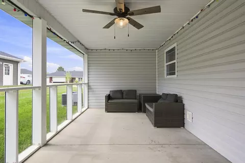 Exterior - 307 Dover Dr, Holts Summit, MO 65043 photo 2 of 2