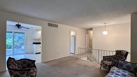2616 Pine Dr, Columbia, MO 65202 photo 8