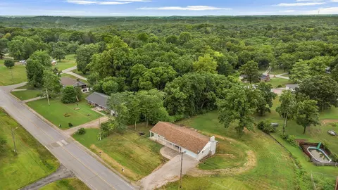 View/Area - 708 S Summit Dr, Holts Summit, MO 65043 photo 4 of 4