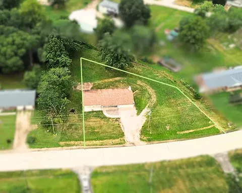 View/Area - 708 S Summit Dr, Holts Summit, MO 65043 photo 1 of 4