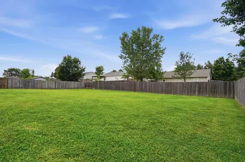 Exterior - 235 E Murphy Dr, Columbia, MO 65202 photo 4 of 4