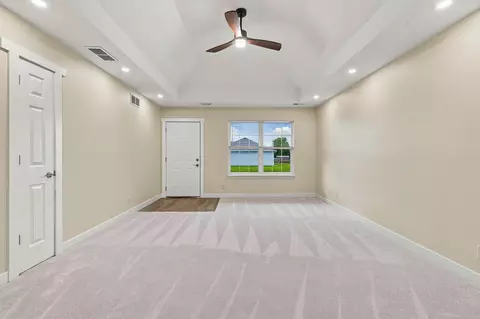 Living - 235 E Murphy Dr, Columbia, MO 65202 photo 1 of 6