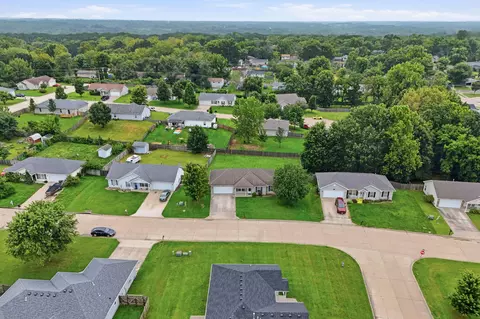 View/Area - 235 E Murphy Dr, Columbia, MO 65202 photo 3 of 4