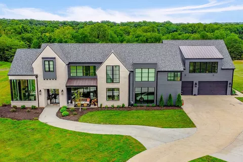 6030 N Locust Grove Chu Rd, Columbia, MO 65202