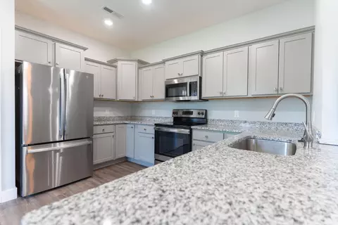 1813 Savannah Ct, Mexico, MO 65265 photo 5