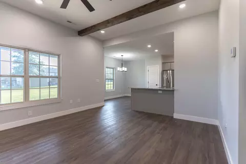 1813 Savannah Ct, Mexico, MO 65265 photo 4