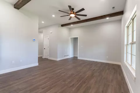 1813 Savannah Ct, Mexico, MO 65265 photo 3