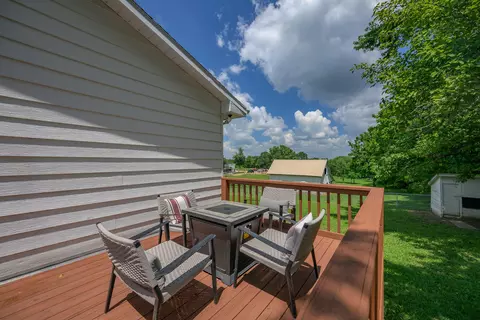 Exterior - 11812 Pine St, Centertown, MO 65023 photo 6 of 8